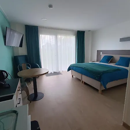 Relais Les Rives Du Coulonges-sur-Sarthe