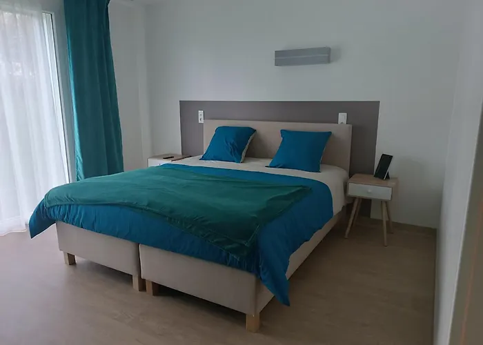 Relais Les Rives Du 3*