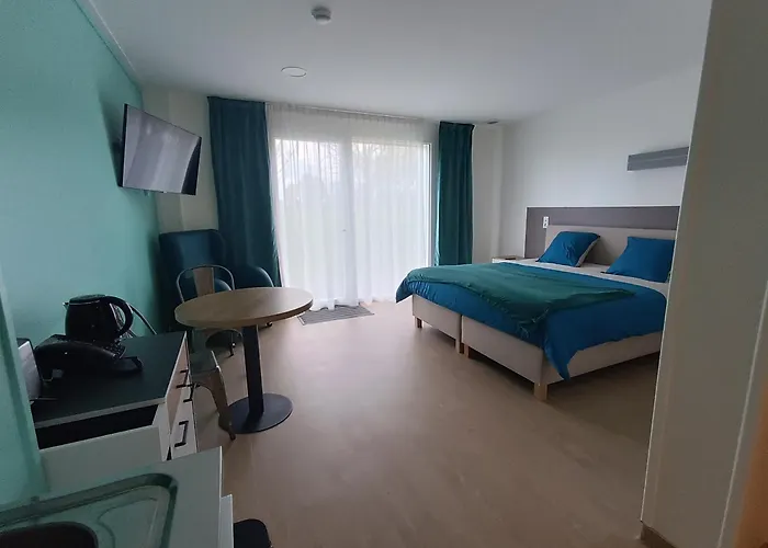 Relais Les Rives Du Coulonges-sur-Sarthe