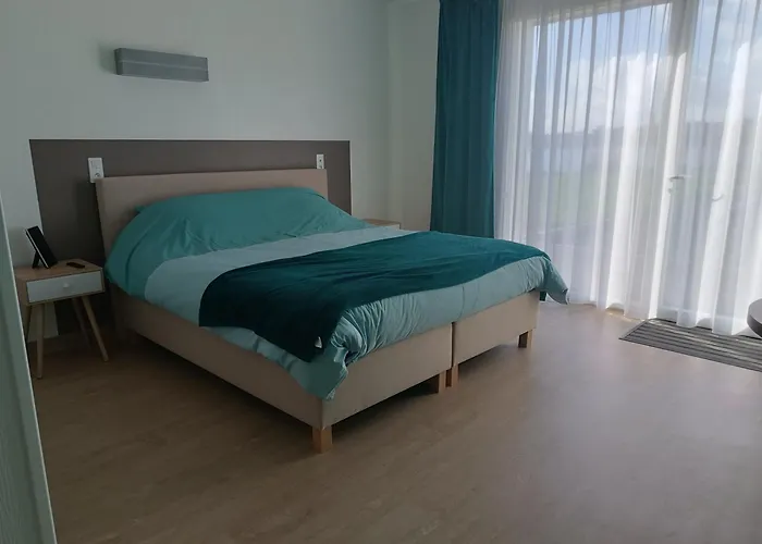 Apart-hotel Relais Les Rives Du Coulonges-sur-Sarthe